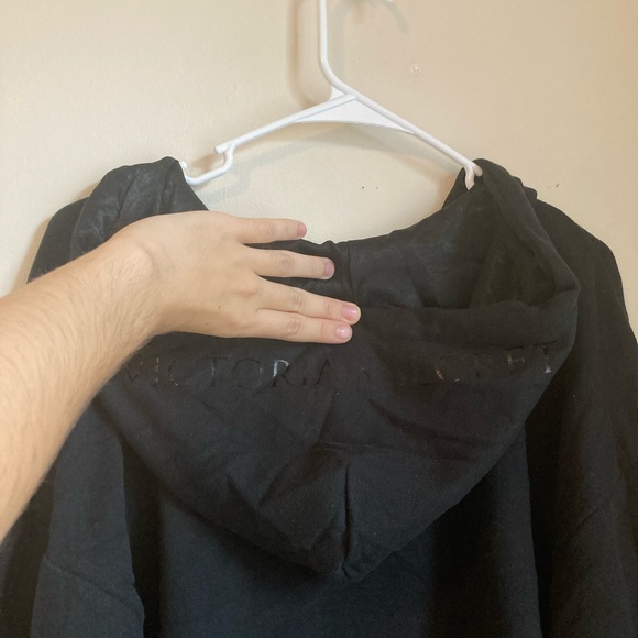 Cropped Victoria Secret Hoodie Black Satin Lining - Picture 5 of 6